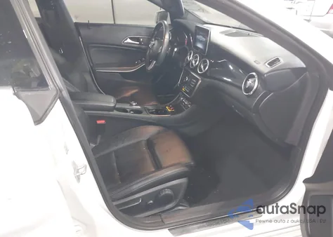 2016 Mercedes-Benz Cla 250 4Matic z USA, uszkodzony, nr VIN WDDSJ4GB4GN392956